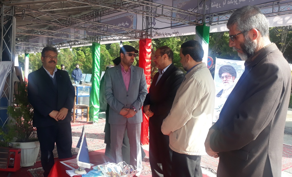 بازدید مدیر حراست دانشگاه از نمایشگاه پدافند غیرعامل