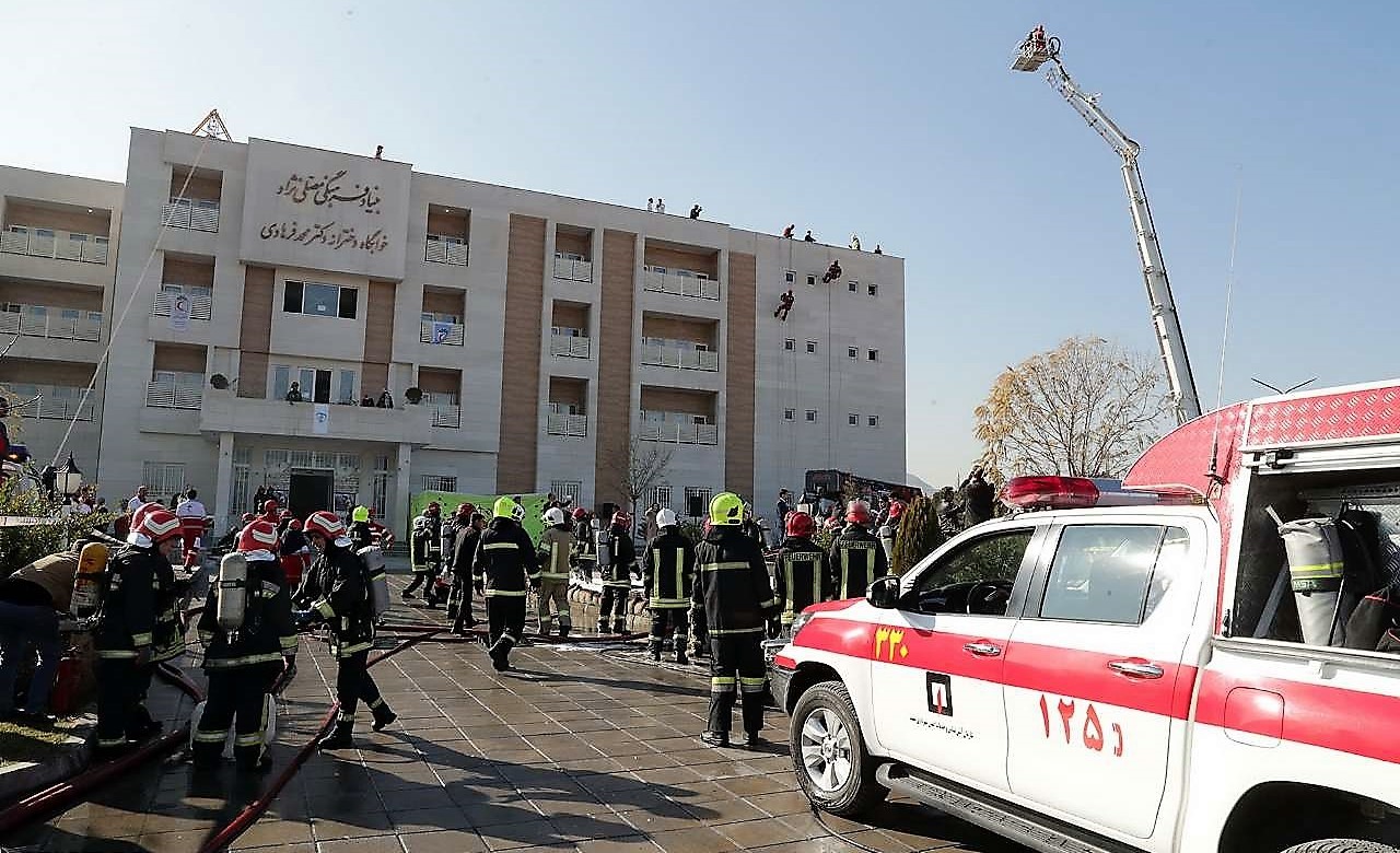 مانور آمادگی در برابر زلزله در دانشگاه فردوسی مشهد برگزار شد