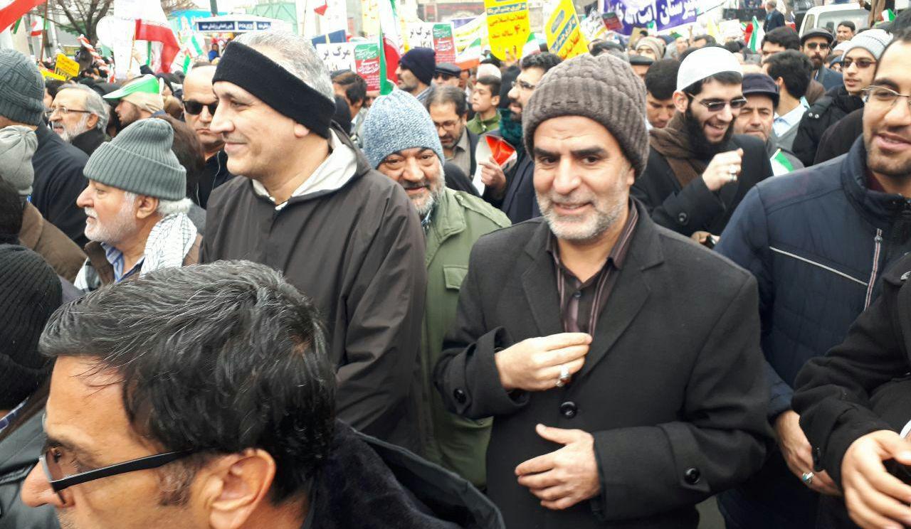 حضور پرشور دانشگاهیان دانشگاه فردوسی در راهپیمایی سالروز پیروزی انقلاب اسلامی