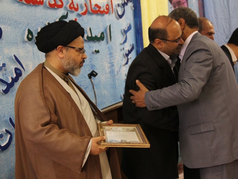 تقدیر از بازنشستگان اداره انتظارات