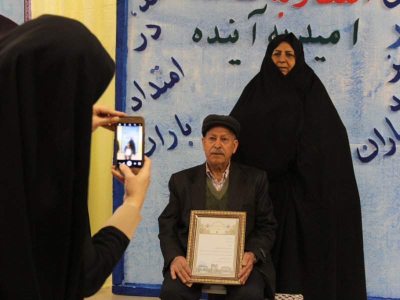 تقدیر از بازنشستگان اداره انتظارات
